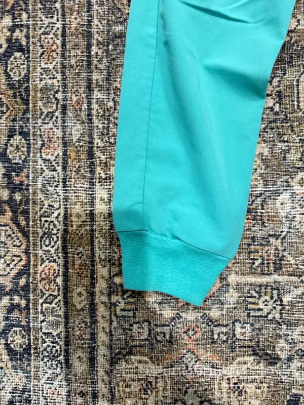 Surgical Green FIGS Set Scrubs - Image 2