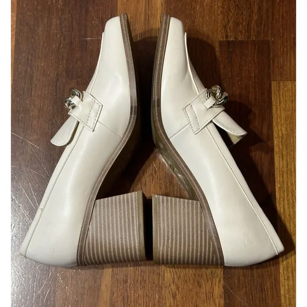 NINE WEST Loafer Chunky Heeled Chain Accent Off-White Shoes Women’s 9M Academia - Image 6