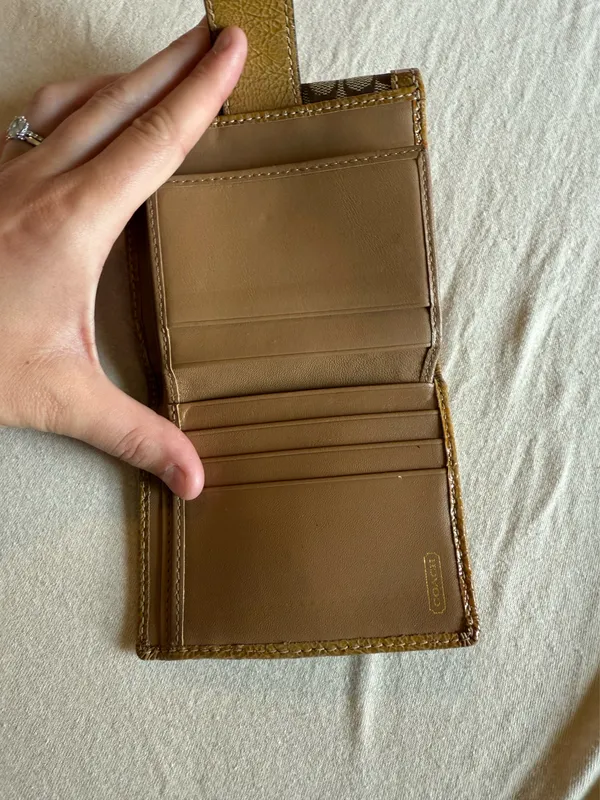 Coach Wallet - Image 3