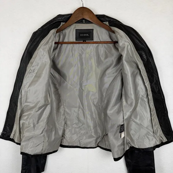 GUESS 100% Leather Jacket Womens Medium Black Zip Front Moto Biker Y2K Aesthetic - Image 10