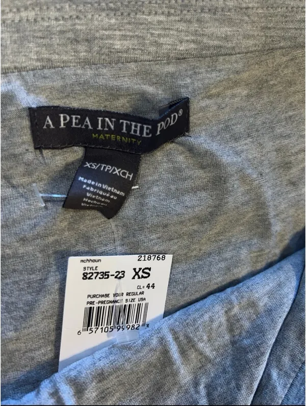 Maternity Top A Pea in the Pod - Image 3
