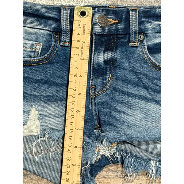 BKE Stella Distressed Denim Shorts Micro Mini Y2K Frayed Hem Size 24 Low Rise - Image 5