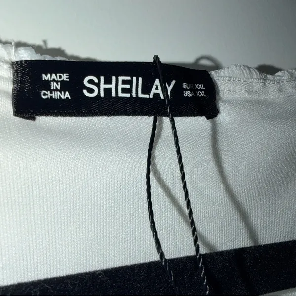 NWOT Short Sleeve Crochet Midi Dress - Image 3