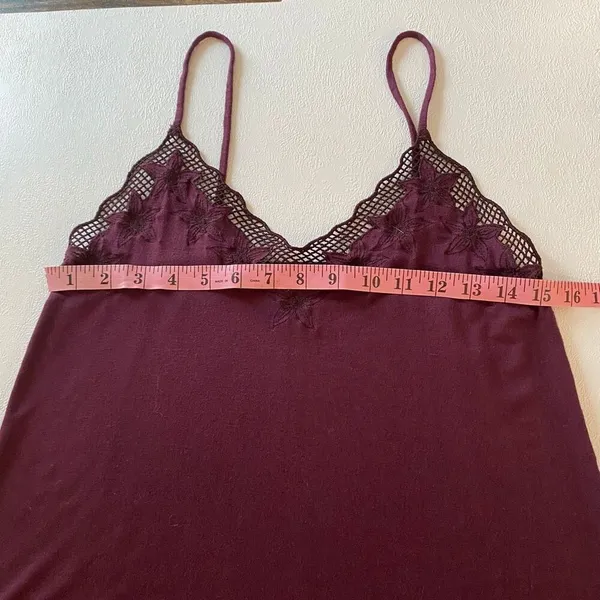 American Eagle Soft & Sexy Lace Trim Tank Top Burgundy Spaghetti Strap Camisole - Image 4