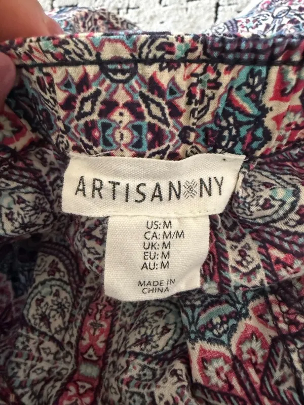 ARTISAN NY Multicolor Lace Trim Shorts Size Medium - Image 6
