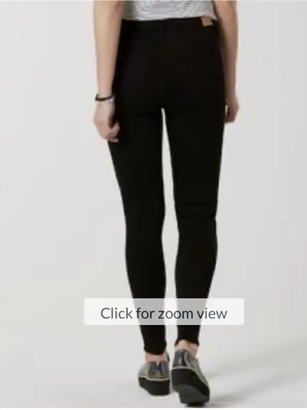 Black Skinny High-Rise Jeans — Sleek Everyday Fit - Image 3