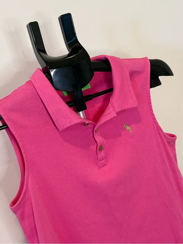 Peck & Peck Women’s Small Hot Pink Sleeveless Polo Shirt Gold Logo Golf Preppy - Image 3
