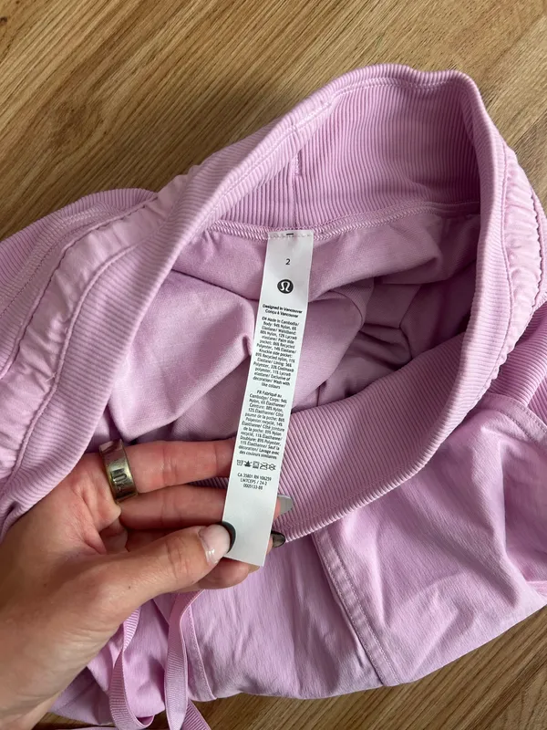 Lululemon vita pink scuba shorts - Image 3