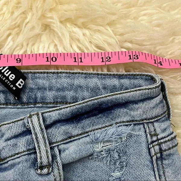 Blue B Buckle Light Wash Distressed High Waist Skinny Jeans L - Image 5