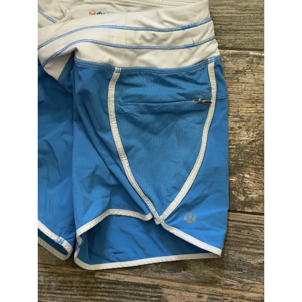 Lululemon Run In The Sun Shorts Blue White Trim Zipper Pocket Size 2 Liner Track - Image 3