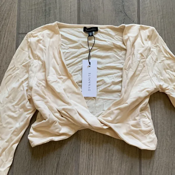 Dynamite haut long sleeve micro wrap top in birch - Image 2