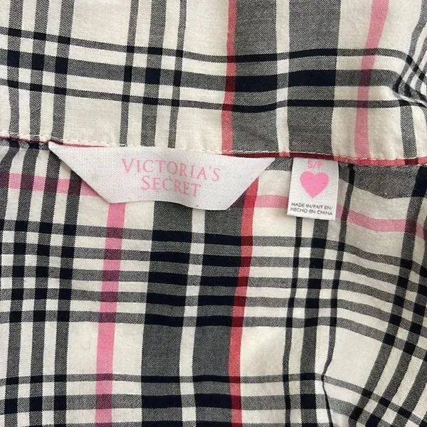 Victoria’s Secret cotton button up pajama blouse. Soft and sexy. Size S. - Image 4