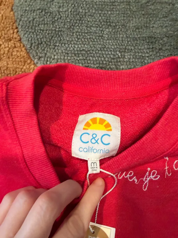 NWT C&C California Red Crewneck Sweatshirt Hearts Love Women’s Size Medium - Image 5