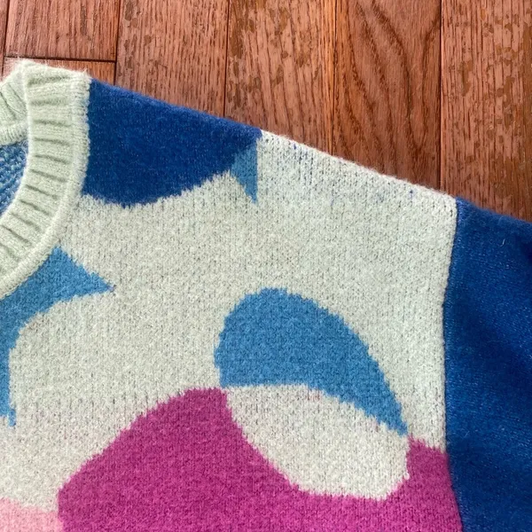 floral abstract funky Cotton On sweater - Image 6