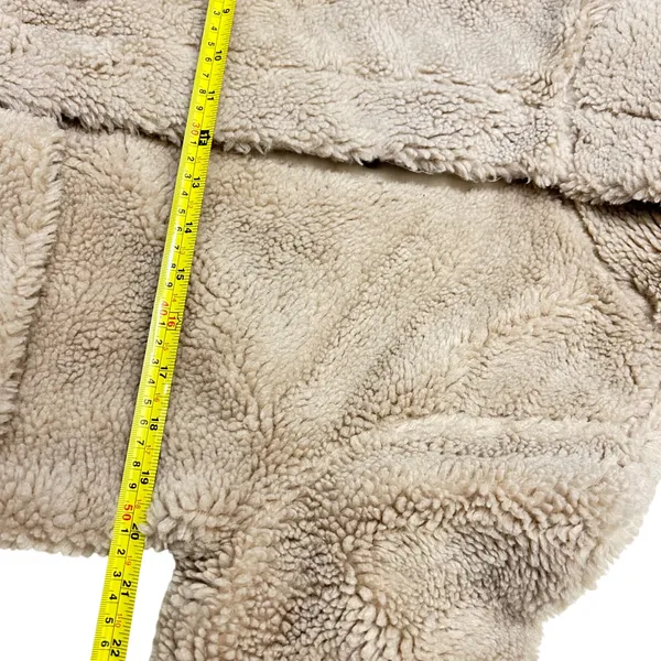 Old Navy Women's Tan‎ Teddy Fleece Jacket Size S Snap Button Collar Cozy cropped - Image 6