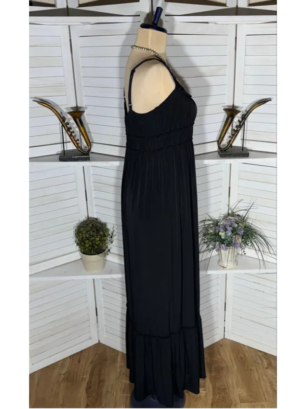 Maggy London black babydoll maxi dress hippie boho tiered whimsigoth homecoming - Image 3