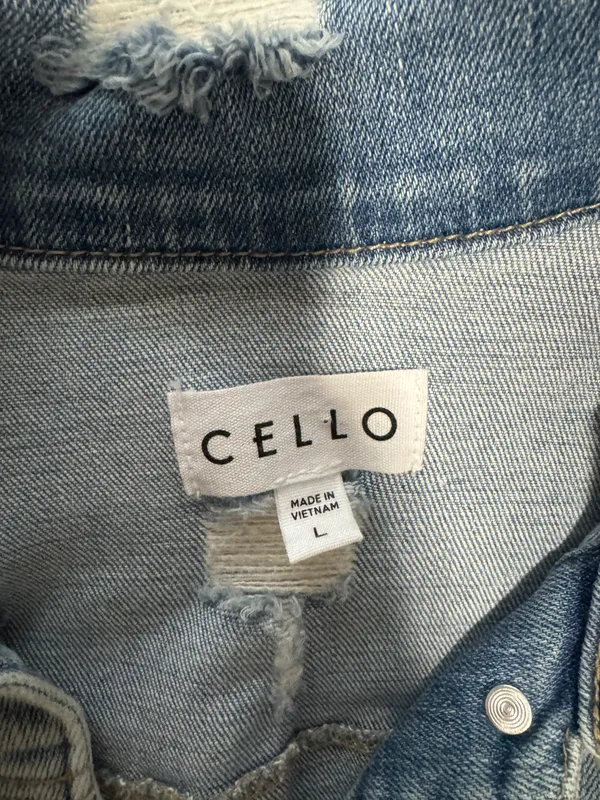 Cello Distressed  Cropped Jean Jacket - Image 2