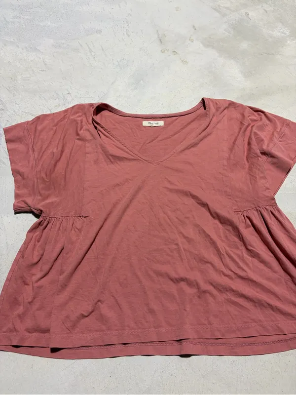 Madewell Pink Short Sleeve V-Neck Peplum Tee large - Image 2