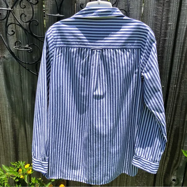 Heritage 1981 Medium Blue & White Striped Button Up - Image 7