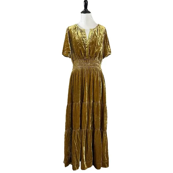 Anthropologie The Somerset Maxi Dress: Velvet Edition Bamboo Brown Size Medium - Image 6