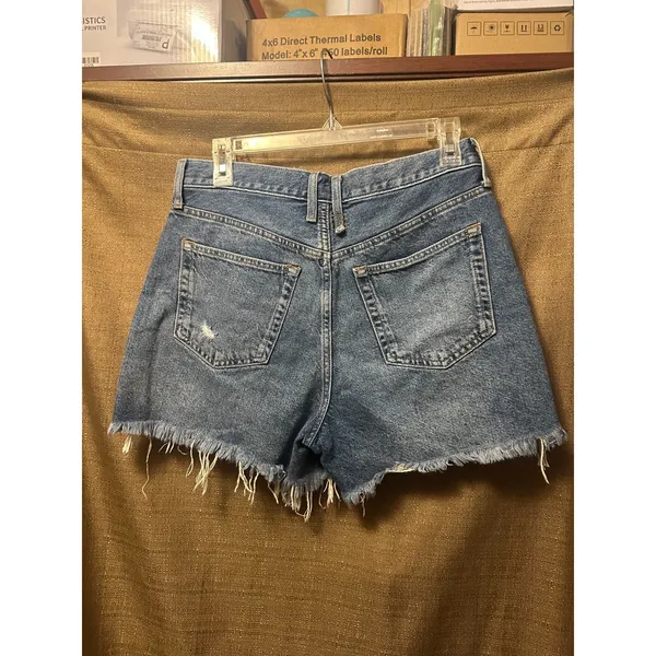 We The Free Button Fly Denim Distressed Shorts Womans Size 28 - Image 4