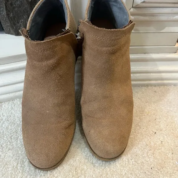 Tom’s ankle women’s boots size 8 - Image 3