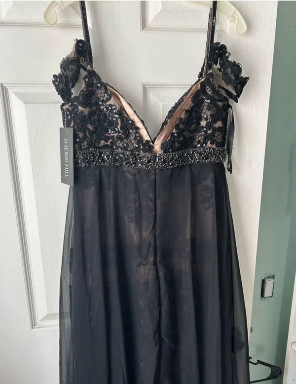 Sherri Hill Prom Dress - Image 2