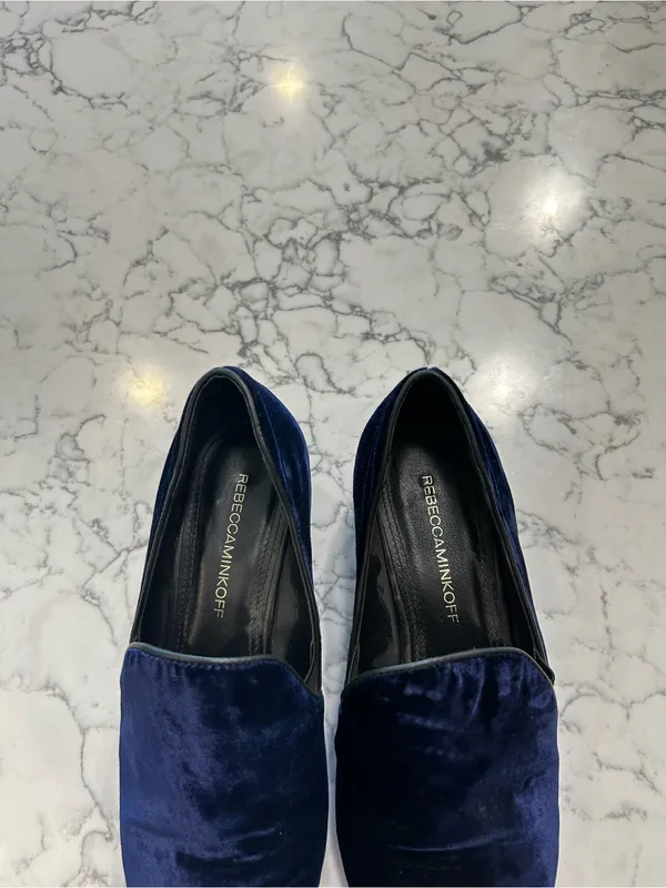 Rebecca Minkoff Navy Blue‎ Velvet Low Heel Loafers Size 7 - Image 6