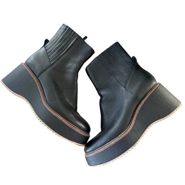 Dolce Vita Hilde Black Leather Platform Zip Up Ankle Moto Boot - Image 4