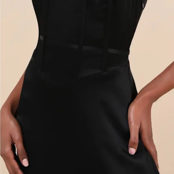 NWT Lulus dress - Image 3