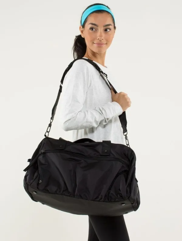 Lululemon Black Work It Out Duffel with Blue Floral Lining - Image 2