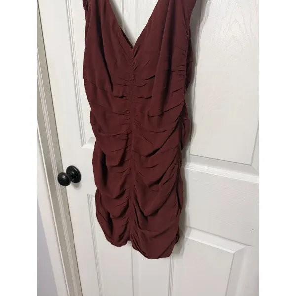 Wilfred‎ Aritzia Ruched Cap Sleeve Mini Dress Wine Red Bodycon - Image 5