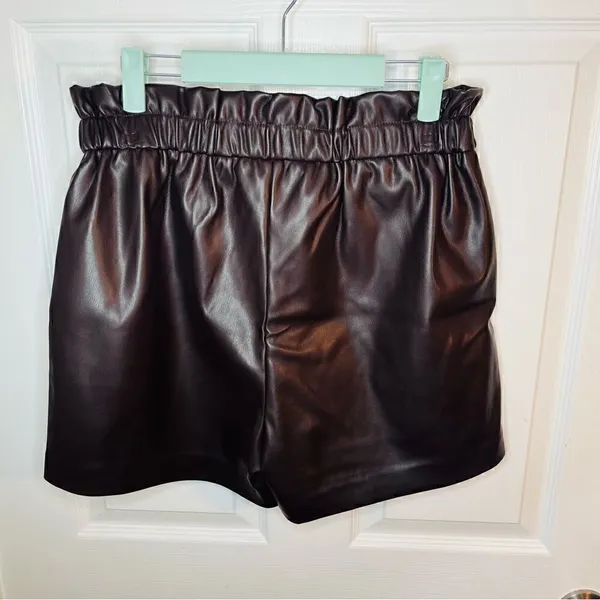 Laundry by Shelli Segal Faux Leather Shorts Dark Brown M - Image 8
