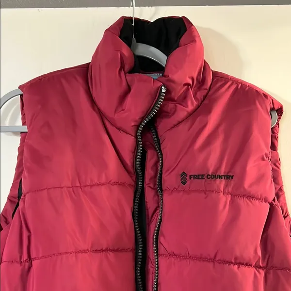Berry colored Free Country puffer vest - Image 2