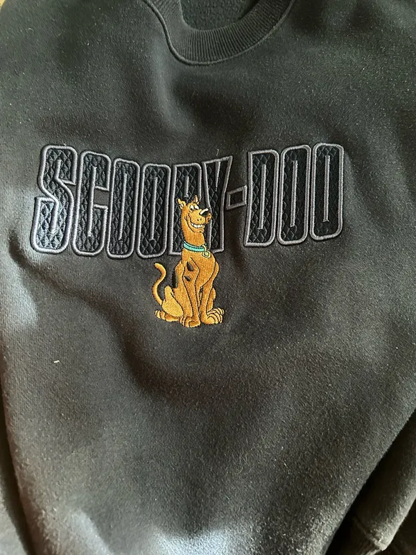Warner Brothers Scooby Doo sweatshirt - Image 2