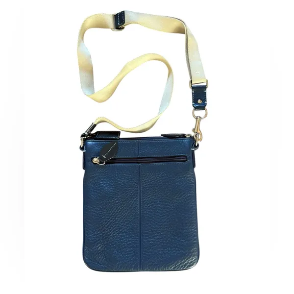 Coach Legacy Navy Blue Pebbled Leather Swing Pack Messenger Shoulder Bag - Image 2