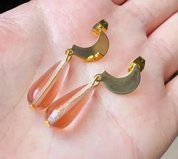 Handmade light pink Czech glass teardrop & moon cute fairy dangle earrings🩷🌛 - Image 4