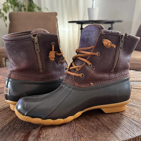 Sperry Saltwater Brown & Black ‘Tan’ Leather Duck Boot - Image 6
