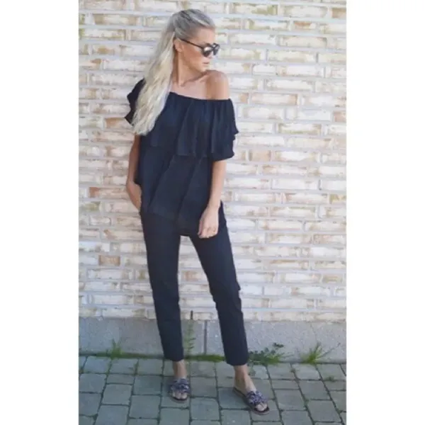 ✨Black Off The Shoulder Dip Hem Blouse✨ Black Size M - Image 3