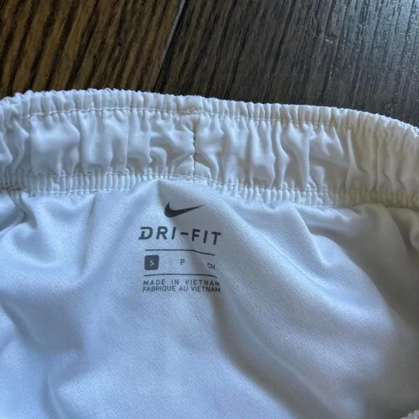 Women's Nike Dri-FIT Mid-Rise 3' Inseam Running Shorts Women’s Sz Small Sporty - Image 3