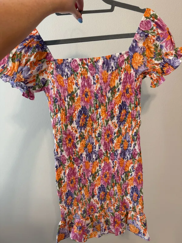 Floral Boutique Dress - Image 4