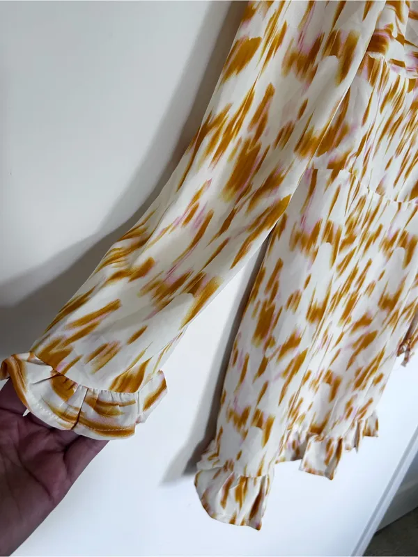 Rahi Bailey White & Gold Marble Long Sleeve‎ Mini Dress Size Medium - Image 4
