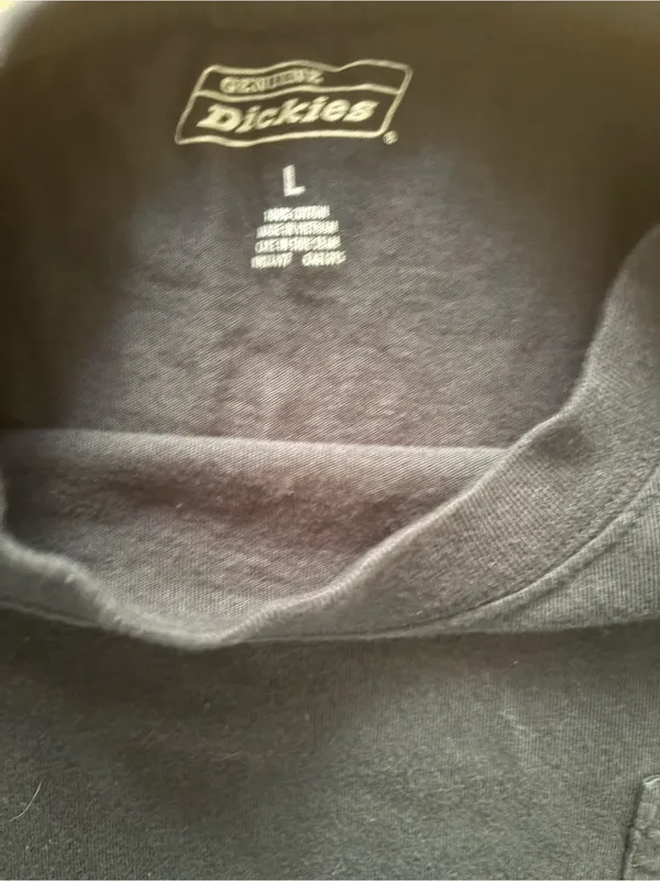 Classic Navy Pocket T-Shirt -Women's - Image 2