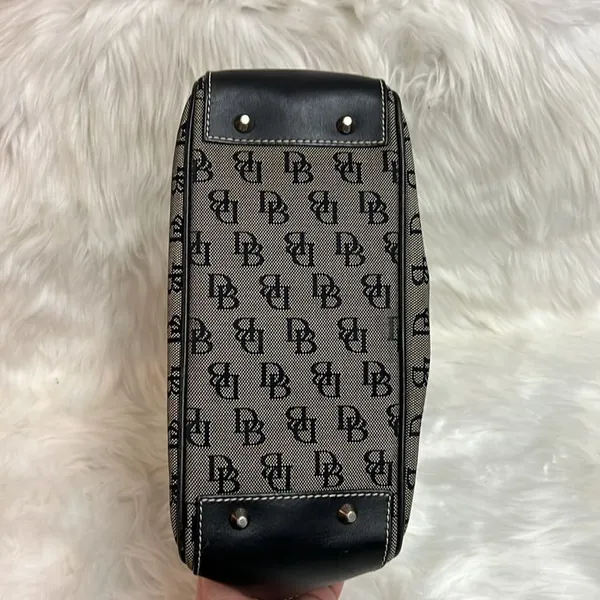Dooney‎ & Bourke Signature Series Hand Bag/Purse B95 - Image 13