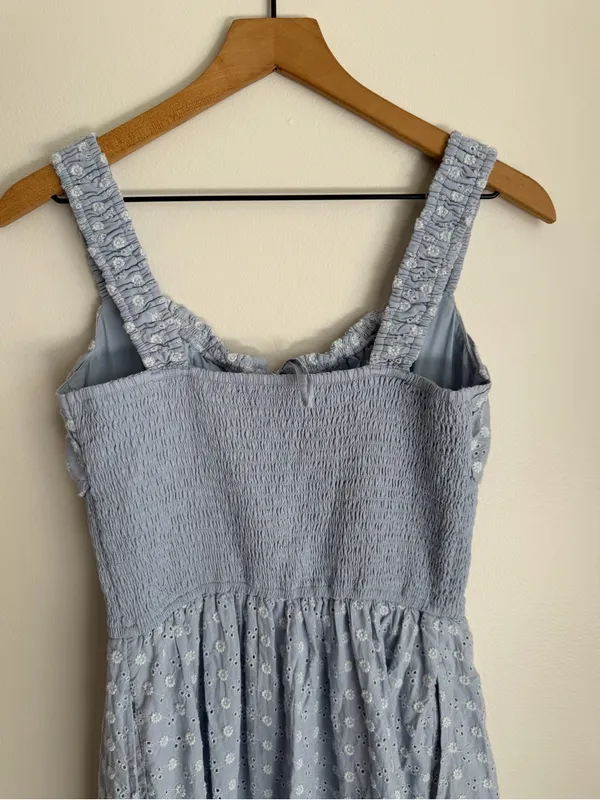Hollister Sophia Blue Sweetheart Neck Smocked Embroidered Maxi Sun Dress Medium - Image 9