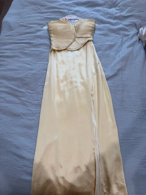 Meshki Formal Dress - Image 2