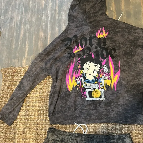 Betty-Boop Graphic Two Piece Lounge Set Size XXXL - Image 6