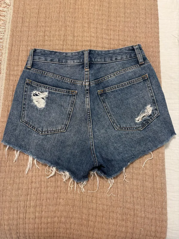 These Three Boutique Jean Shorts - Image 7