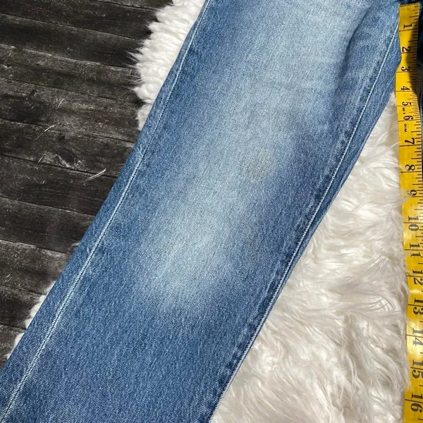 Lucky Brand Medium Wash Blue Denim High Rise Jeans Button Fly Casual Normcore - Image 7