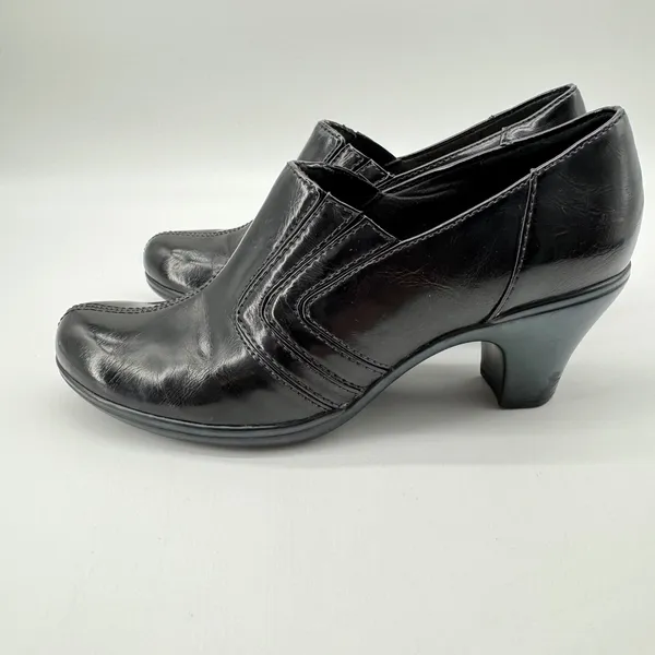 Clarks Chiffon‎ Petal Pumps 6.5M Black Slip On Stitched Heel Comfort Teacher - Image 2